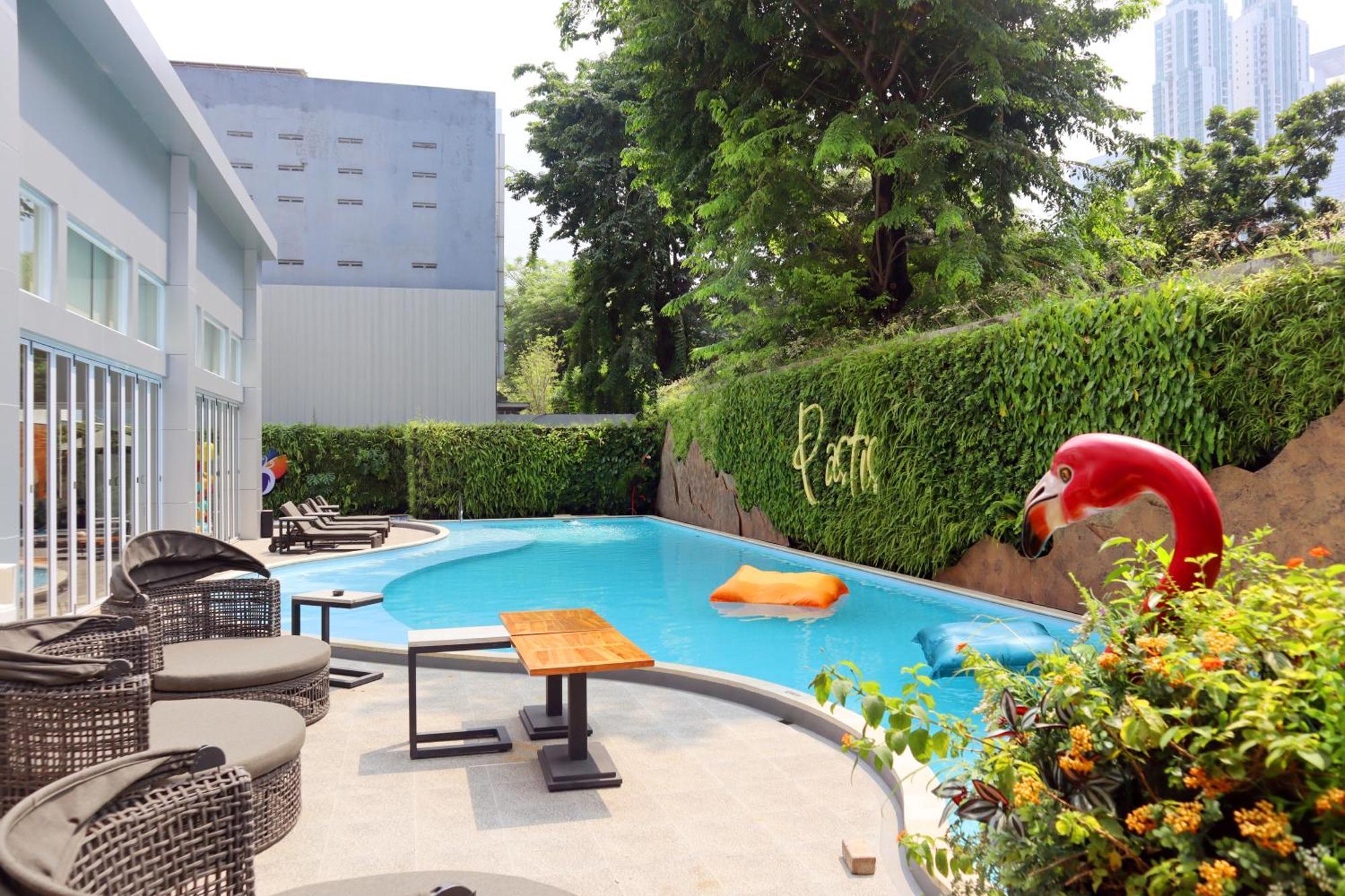 Oakwood Suites Kuningan ג'קרטה מראה חיצוני תמונה
