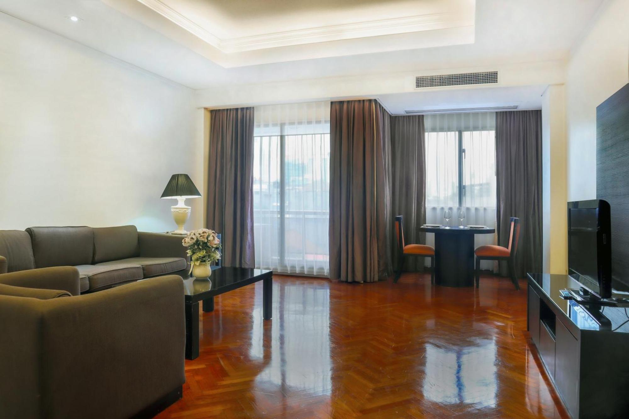 Oakwood Suites Kuningan ג'קרטה מראה חיצוני תמונה