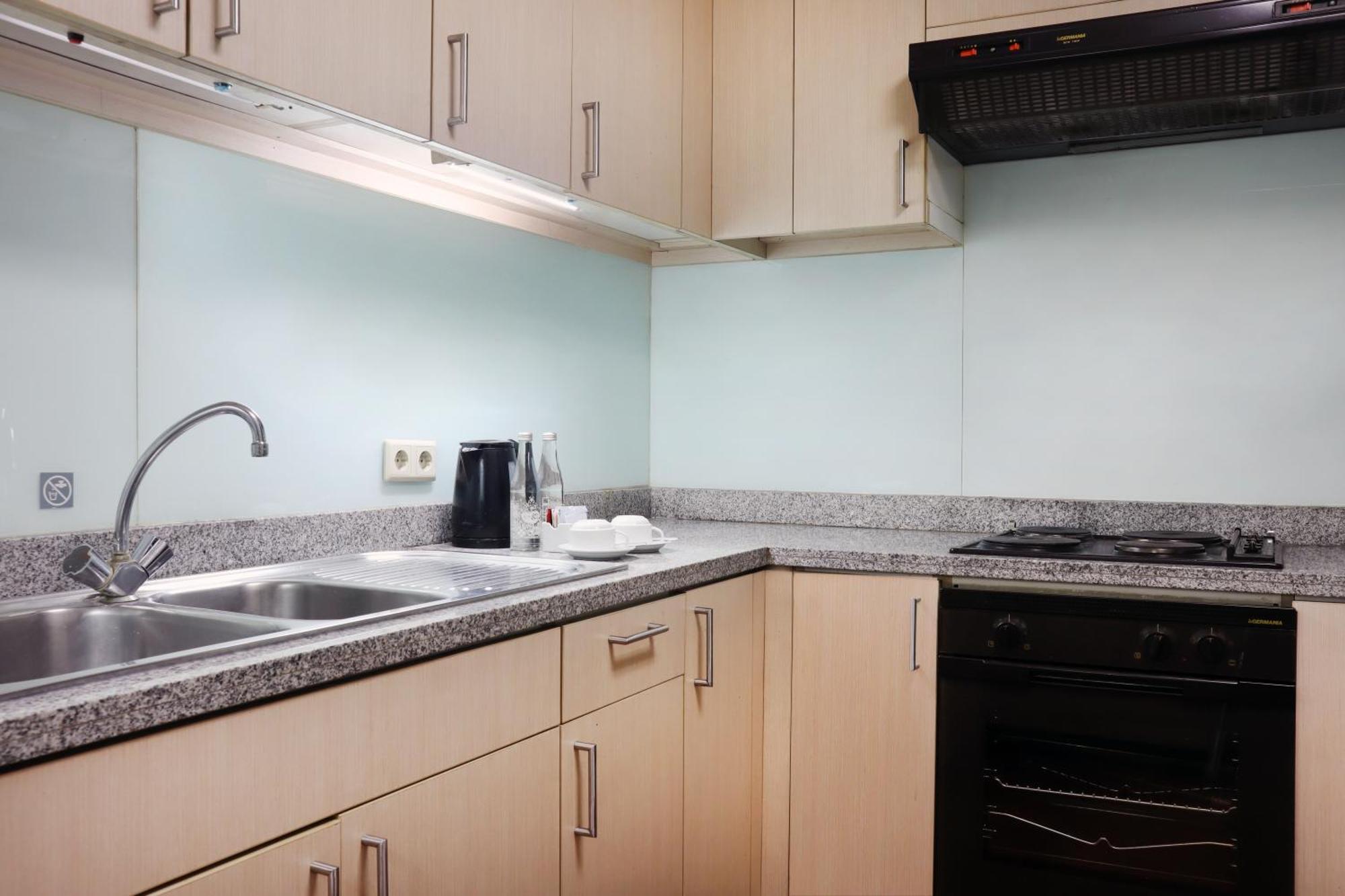 Oakwood Suites Kuningan ג'קרטה מראה חיצוני תמונה