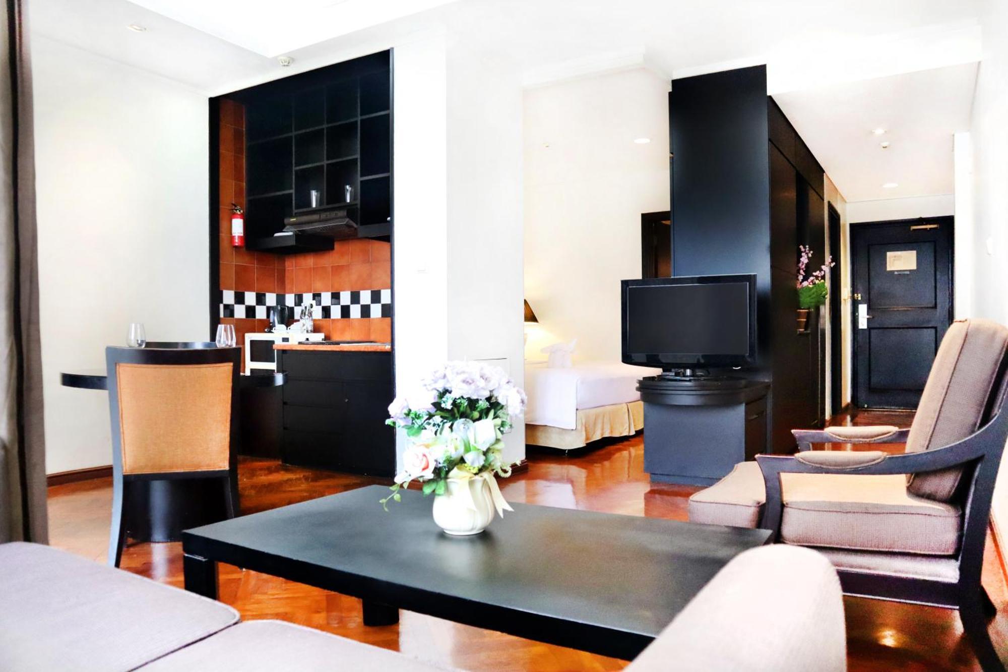 Oakwood Suites Kuningan ג'קרטה מראה חיצוני תמונה