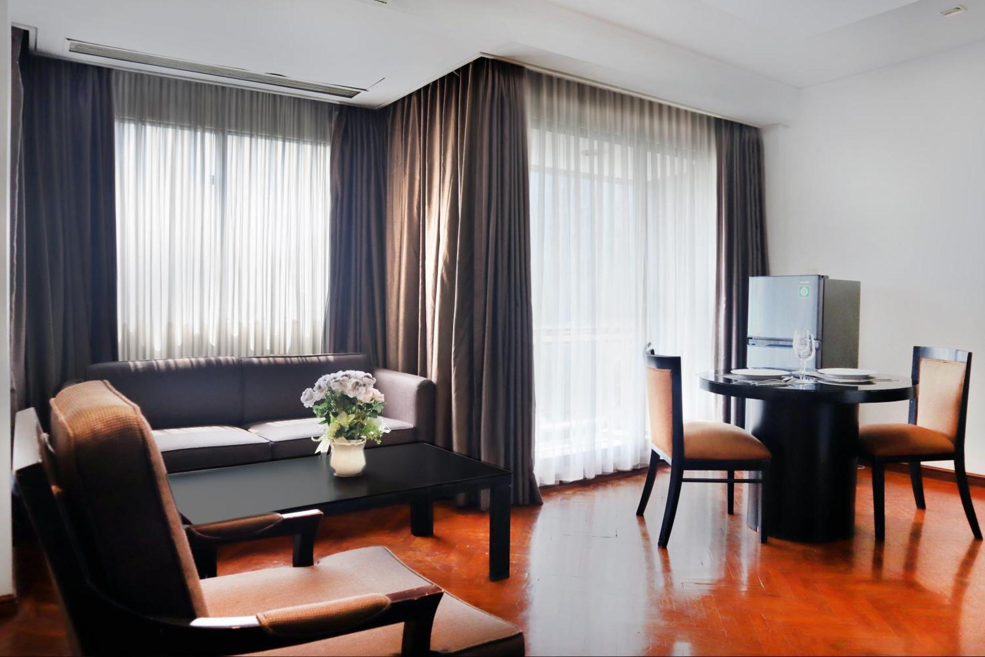 Oakwood Suites Kuningan ג'קרטה מראה חיצוני תמונה